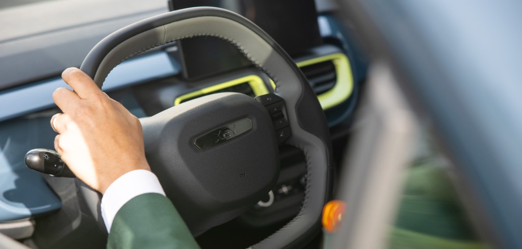 nuovo volante con comandi rapidi