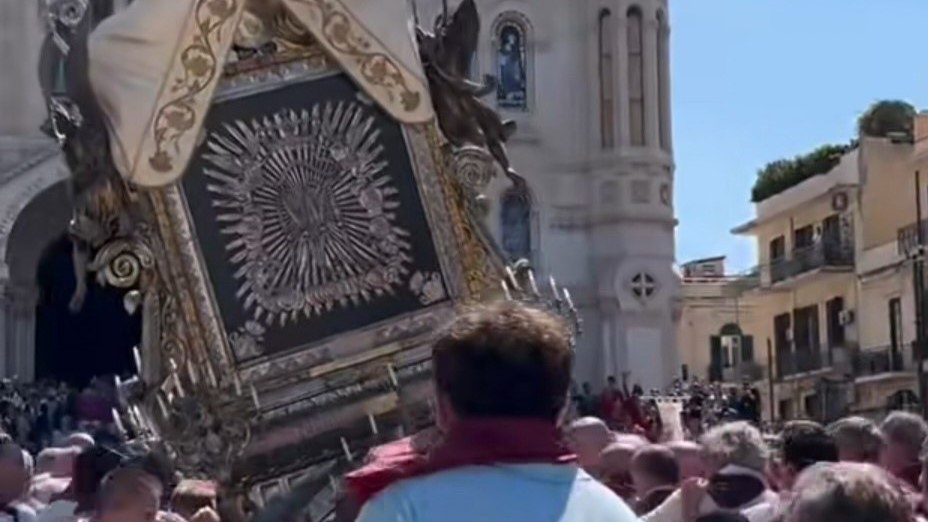 processione vara inclinata