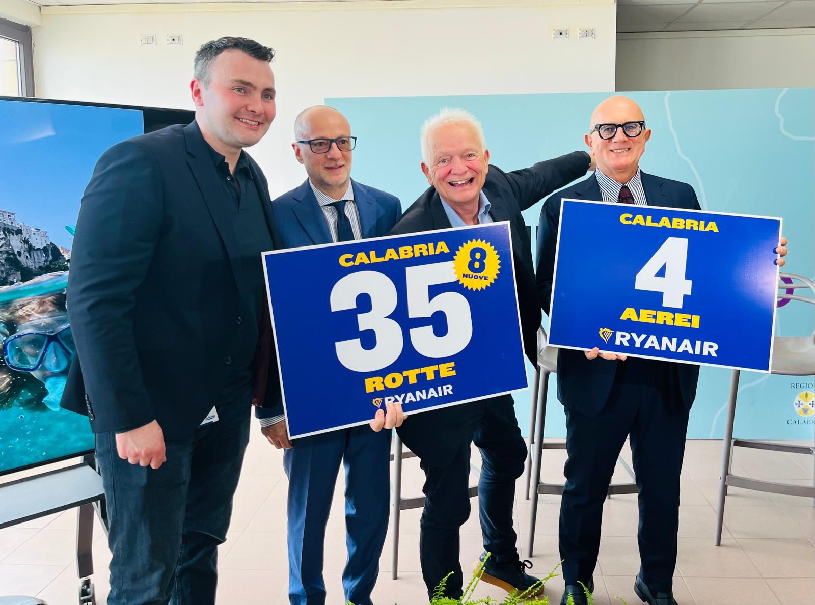 ryanair calabria