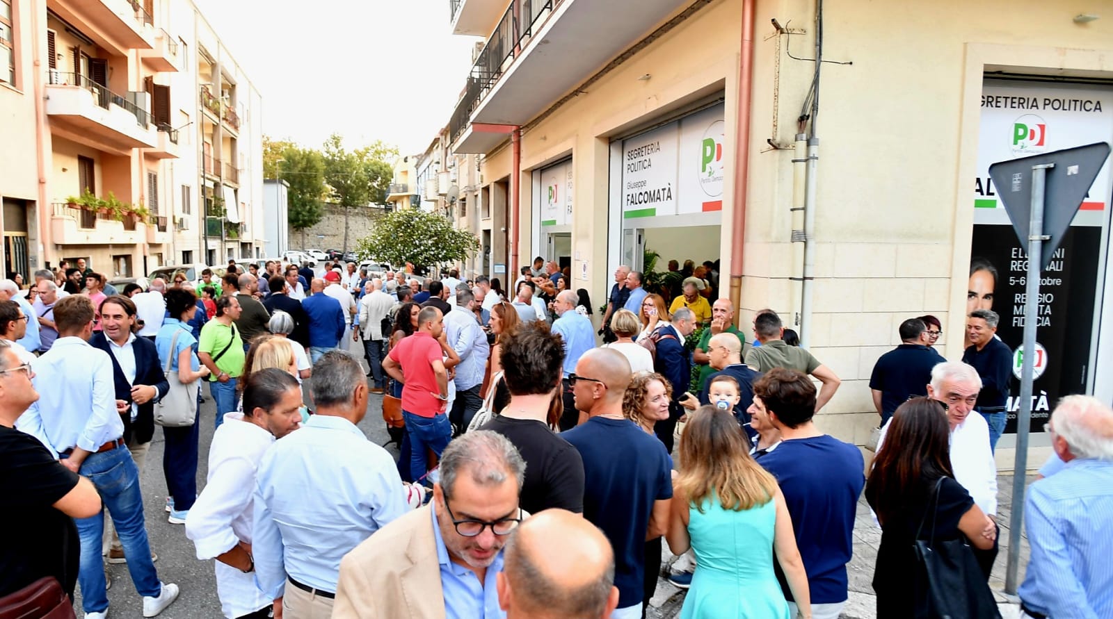 segreteria politica falcomata ()