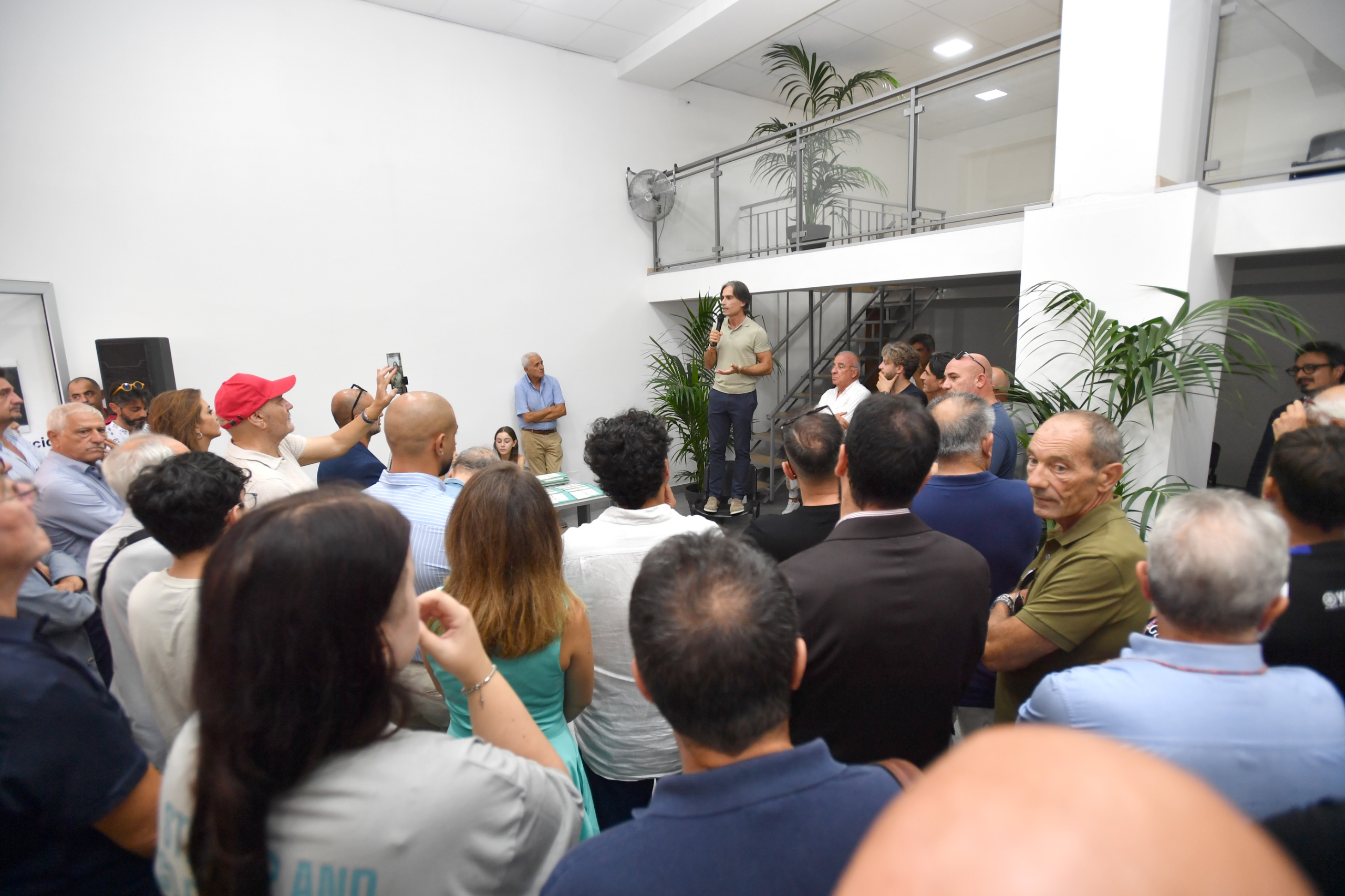 segreteria politica falcomata ()