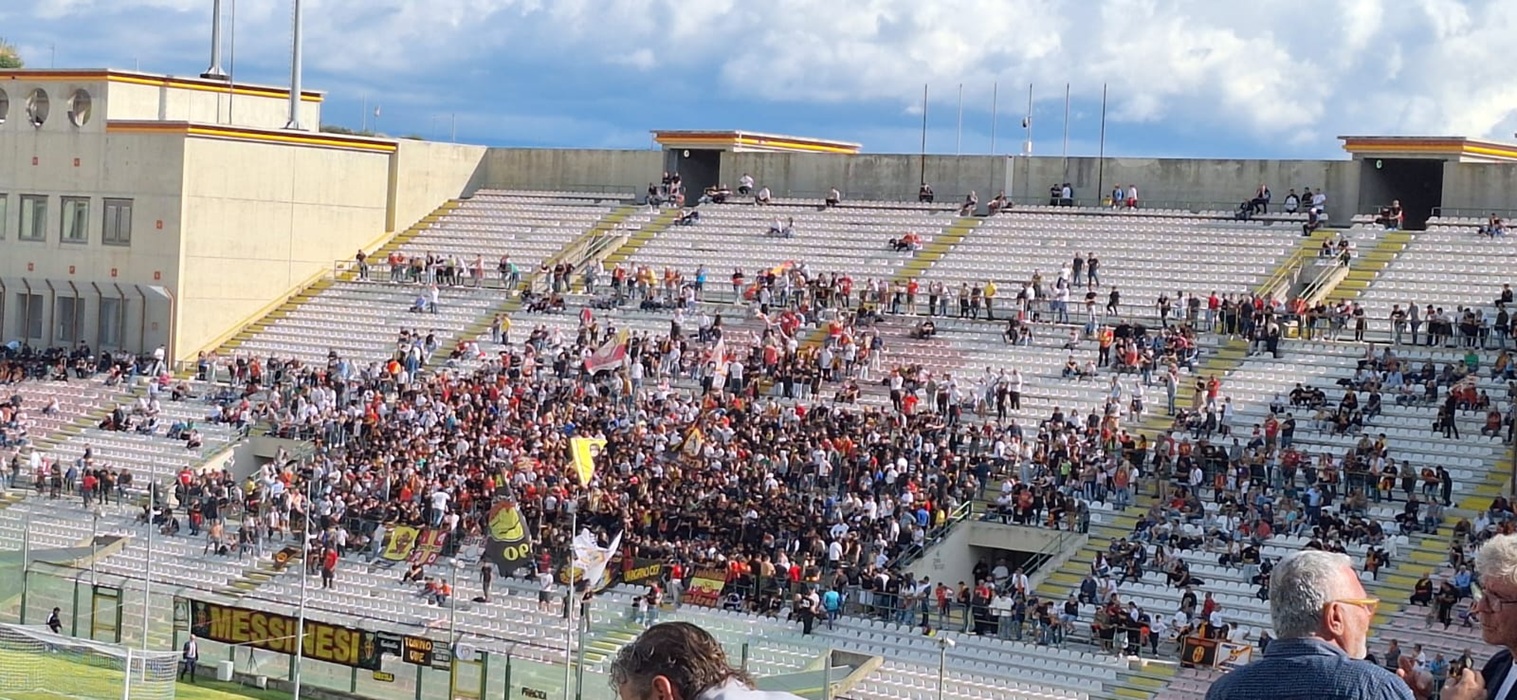 Curva Tifosi Messina