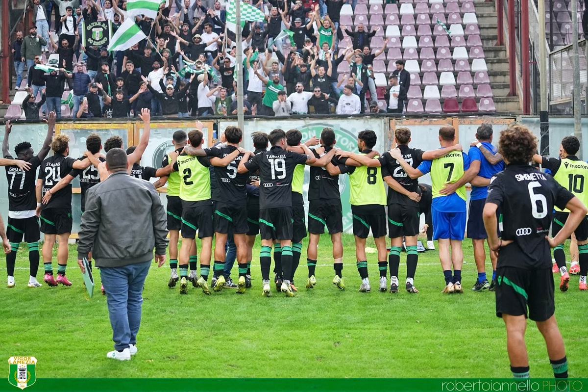 Pietro Simonetta tifosi Vigor Lamezia