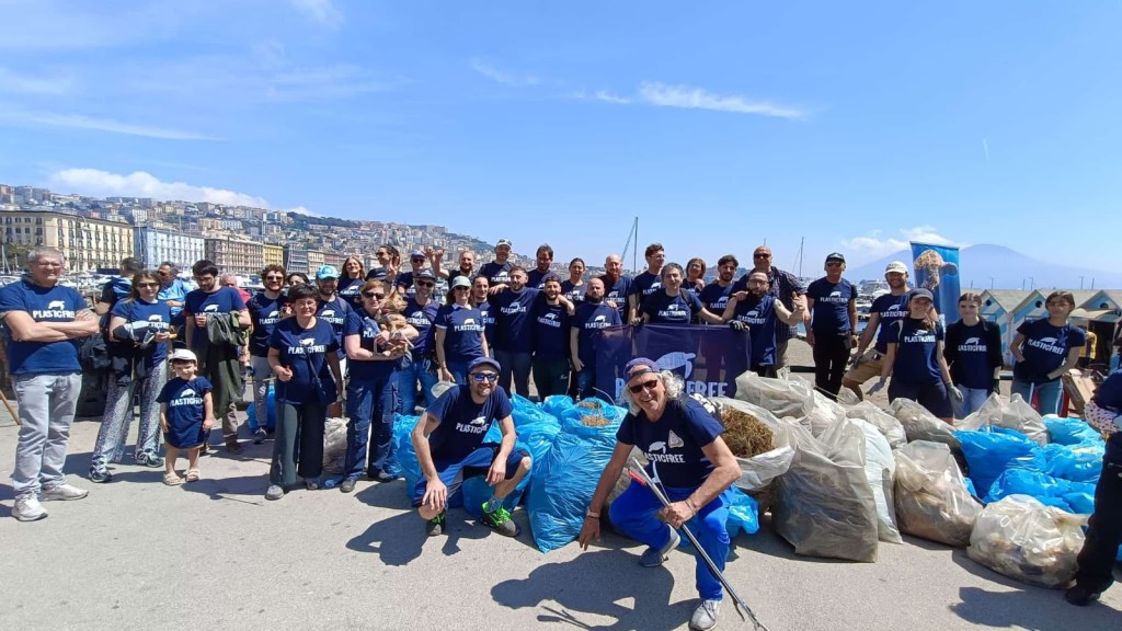 Plastic Free detenuti ()