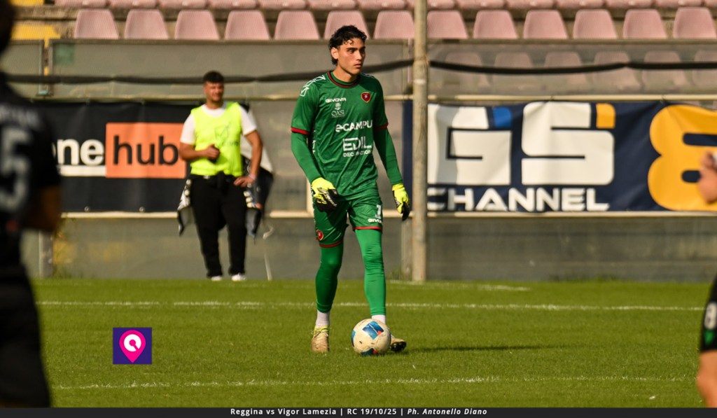 Reggina: mister Torrisi si sofferma molto sul portiere Lagonigro