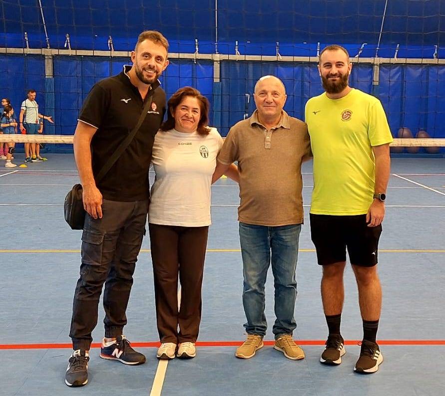 Operazione sinergica: Domotek Volley e Ssd Pol.d.Gi.A.Re. Melito insieme!