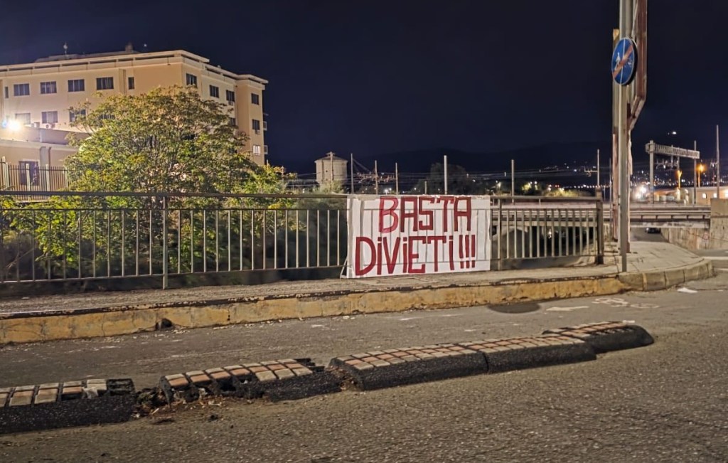 Striscioni ultras divieti Reggina