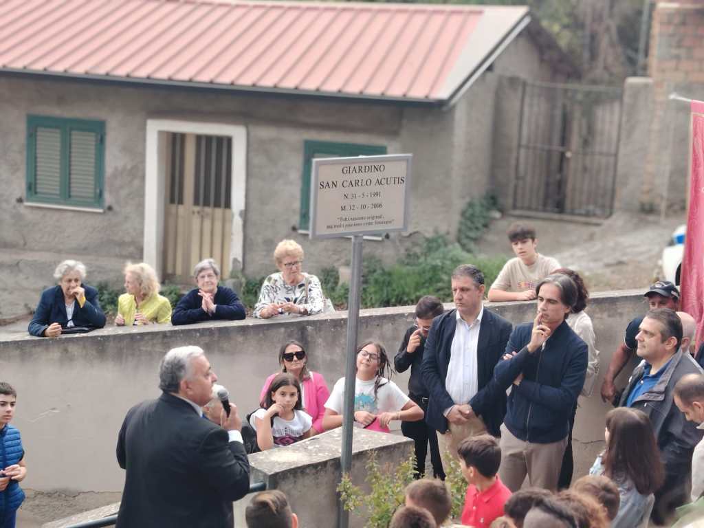 Villa San Giuseppe Carlo Acutis giardino ()