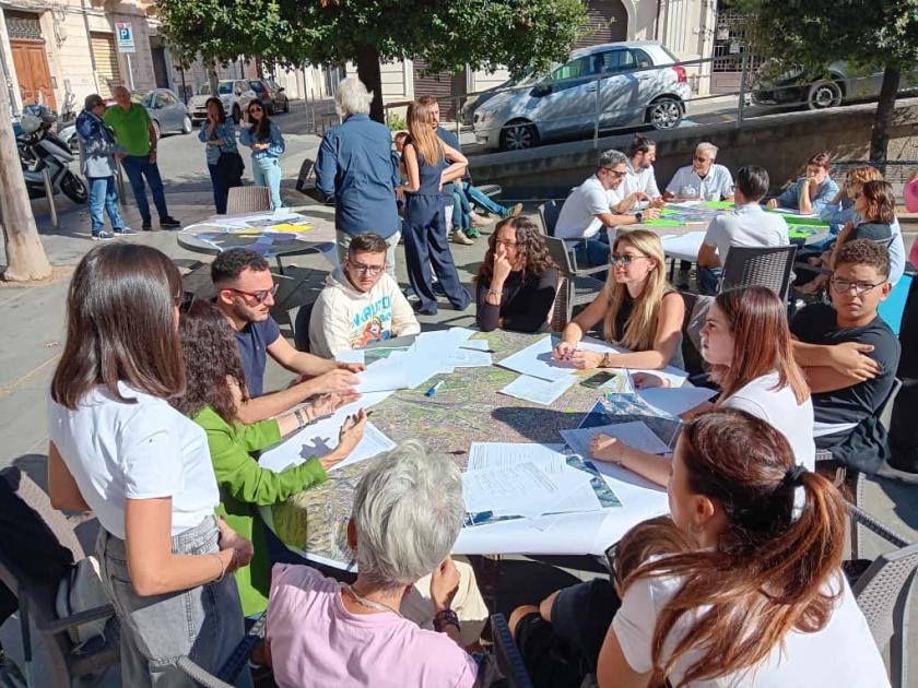 Onda Orange: i reggini in piazza per “La città dei beni comuni”