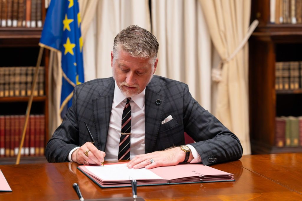 alessandro giuli ministro cultura