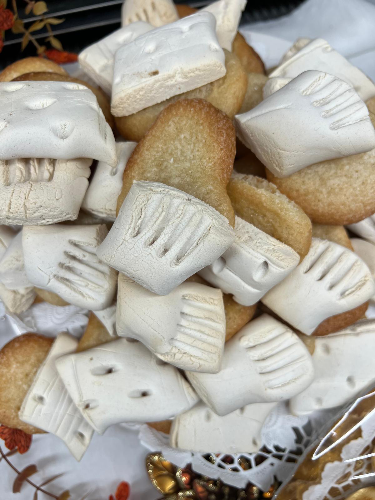 biscotti ossa dei morti villa arangea