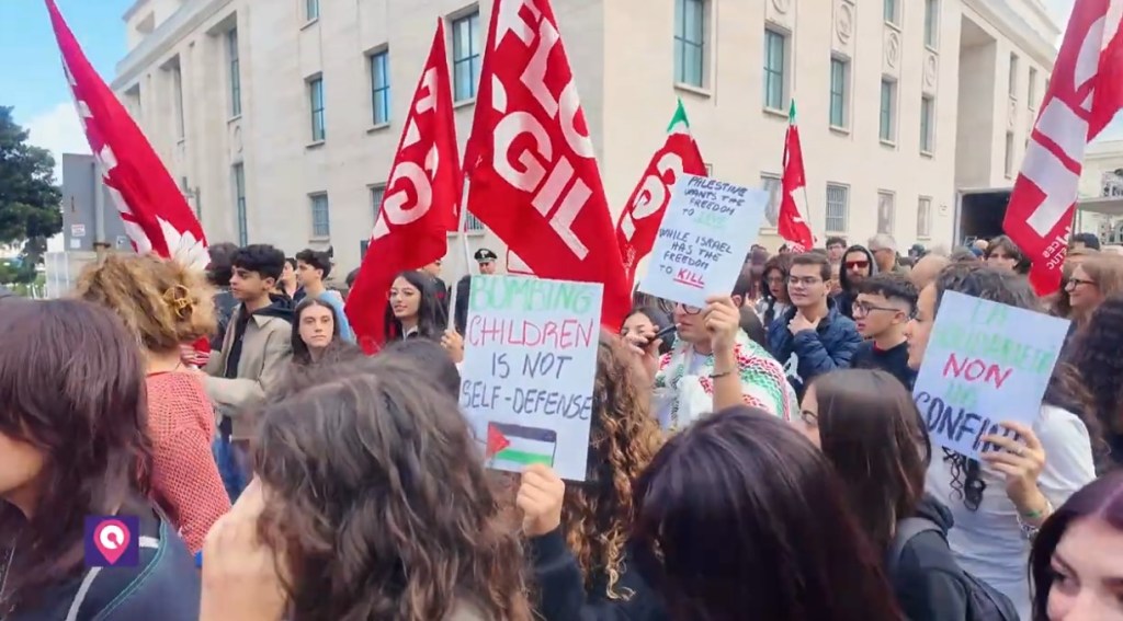 corteo flotilla studenti rc
