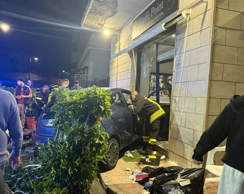 incidente via sbarre inferiori ()