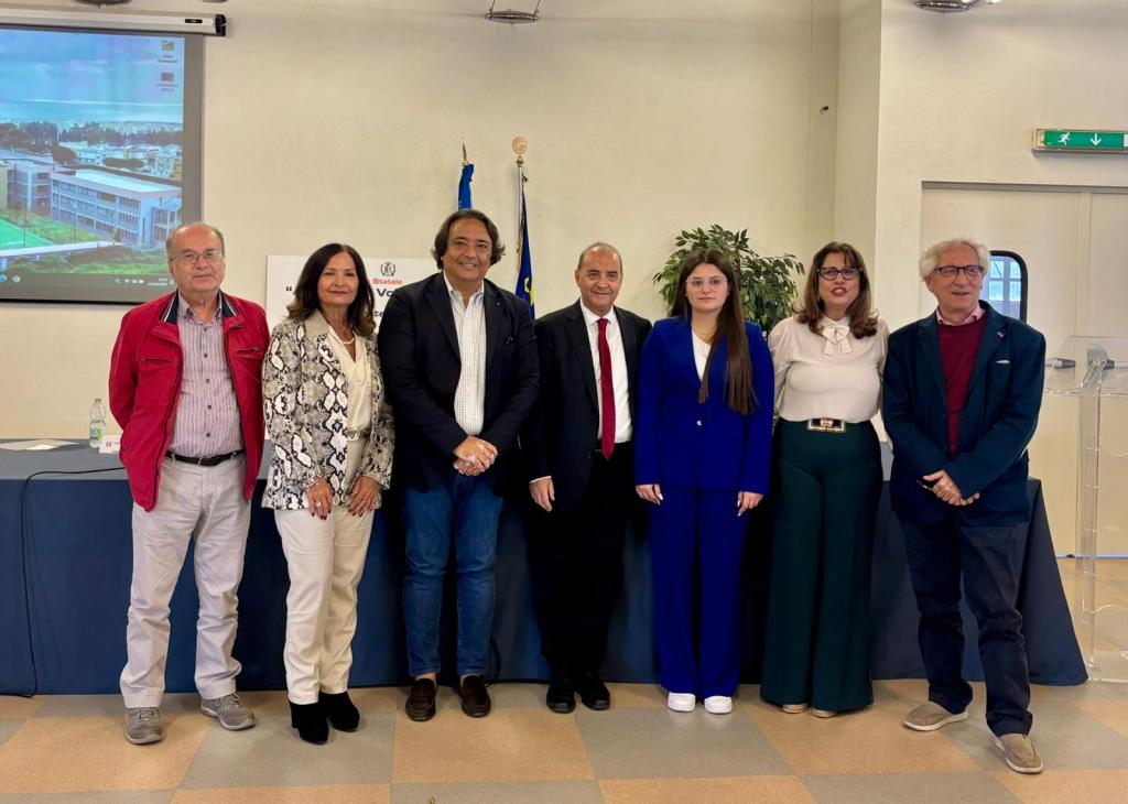 liceo volta cerimonia fondazionetripodi ()