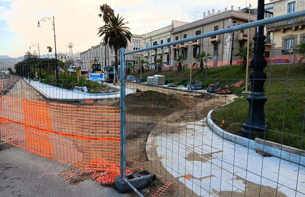lungomare lavori via marina reggio calabria ()