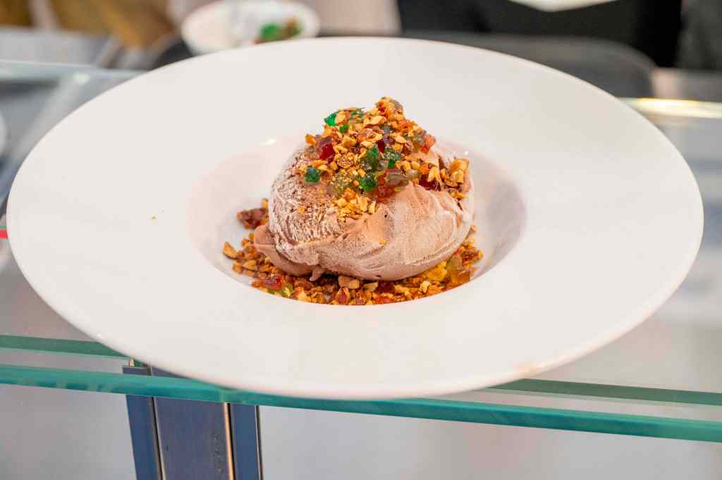 messina street food show cooking ()