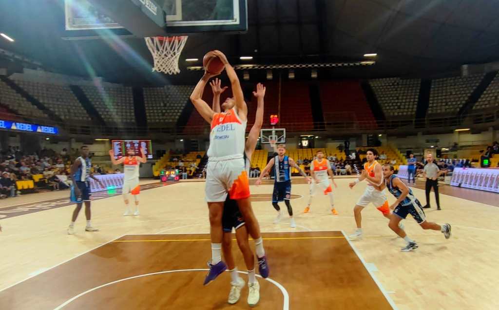 palacalafiore redel viola mofletta