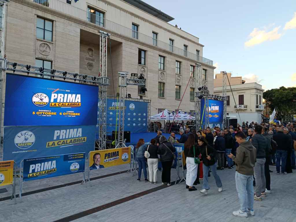 regionali comizio lega rc