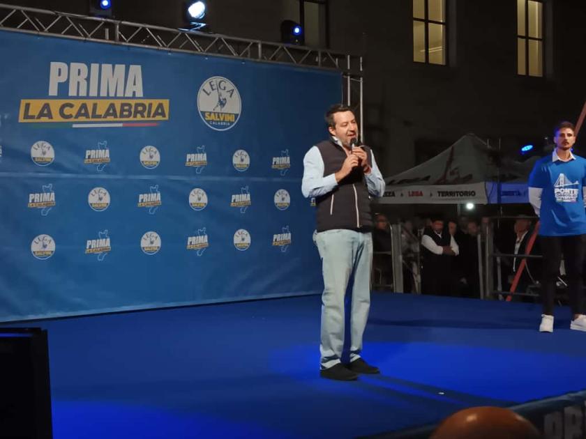Regionali al rush finale, Salvini a Reggio: ‘Siete una marea. La sinistra stra-perderà’
