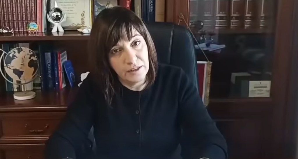 sindaco mirto crosia maria teresa aiello