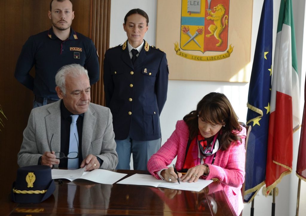 Reggio, Questura e ASP rinnovano il protocollo per combattere la violenza di genere e offrire supporto alle vittime