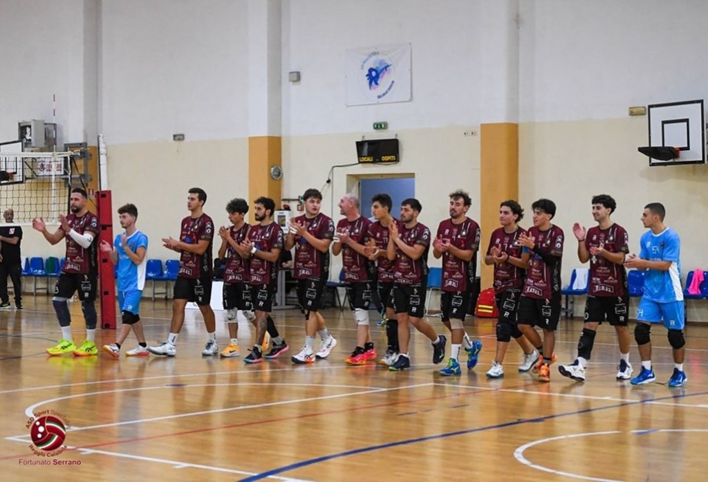 Volley: con l’Amaro Dhelios inizia il sabato amaranto