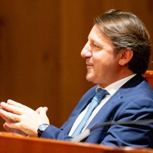 Abolizione bollo auto, Tridico: ‘Ma per Meloni non era una cosa da Cetto La Qualunque?’