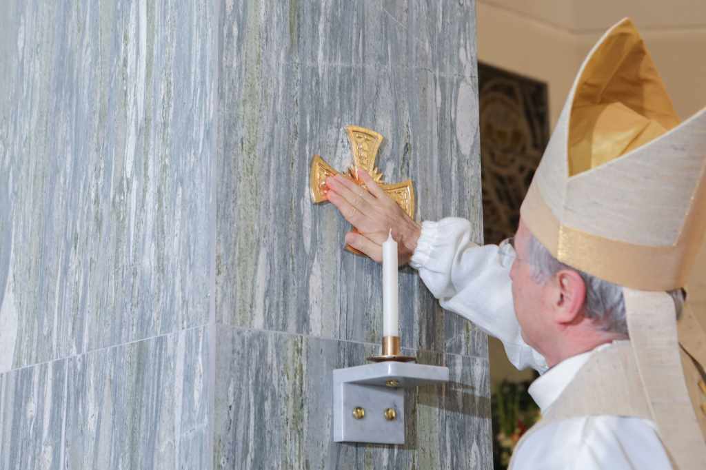 Dedicazione chiesa Archi Carmine ()