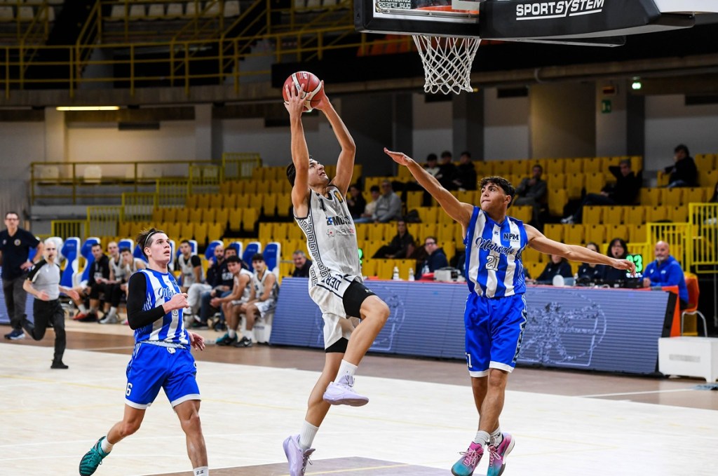 Basket: prestazione super della Dierre. Marsala si deve arrendere