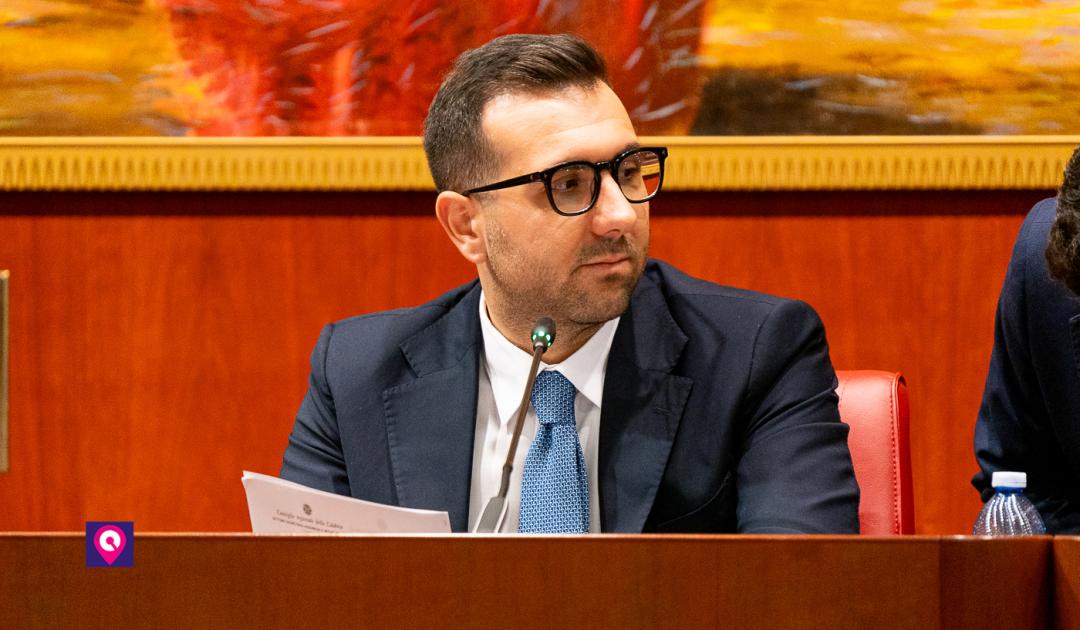 Consiglio regionale, Cirillo è il nuovo presidente: ‘Un onore enorme. Obiettivo dare risposte alla Calabria’ – VIDEO