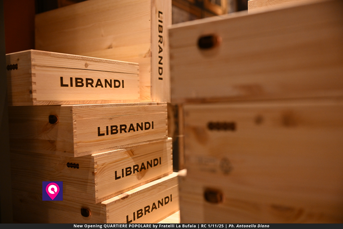 QUARTIERE POPOLARE ()