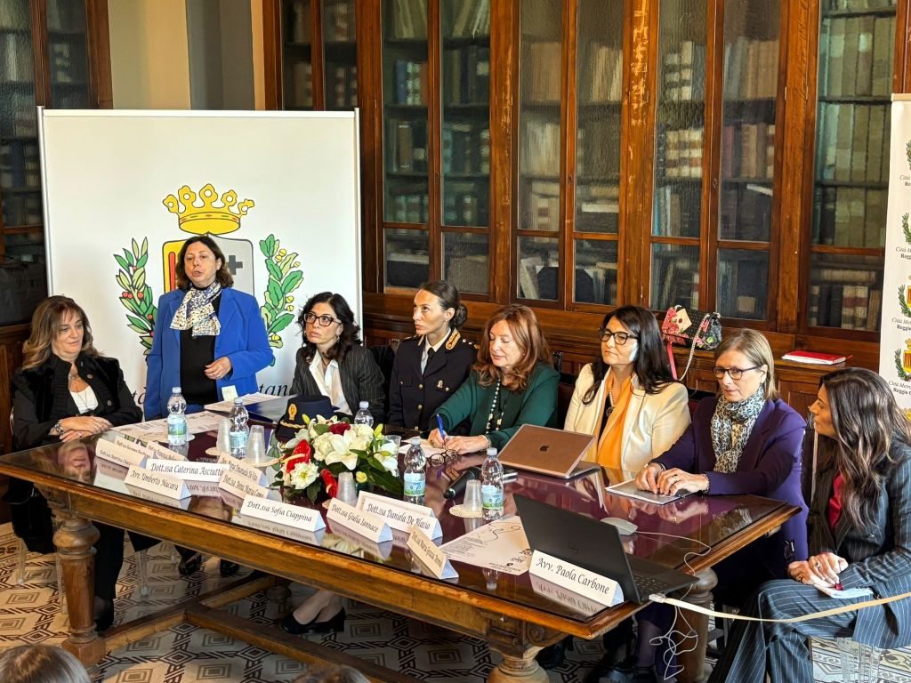 Reggio, a Palazzo Alvaro un confronto su uguaglianza, rispetto e tutela: una prospettiva trasversale sulle donne
