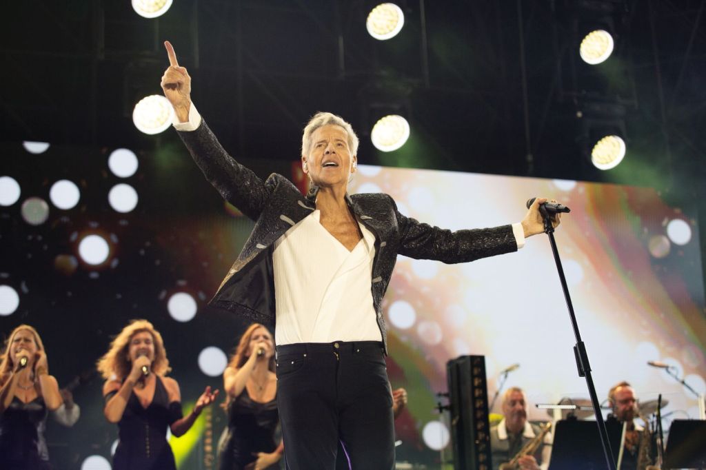 Reggio, tris di concerti per Claudio Baglioni: ci siamo