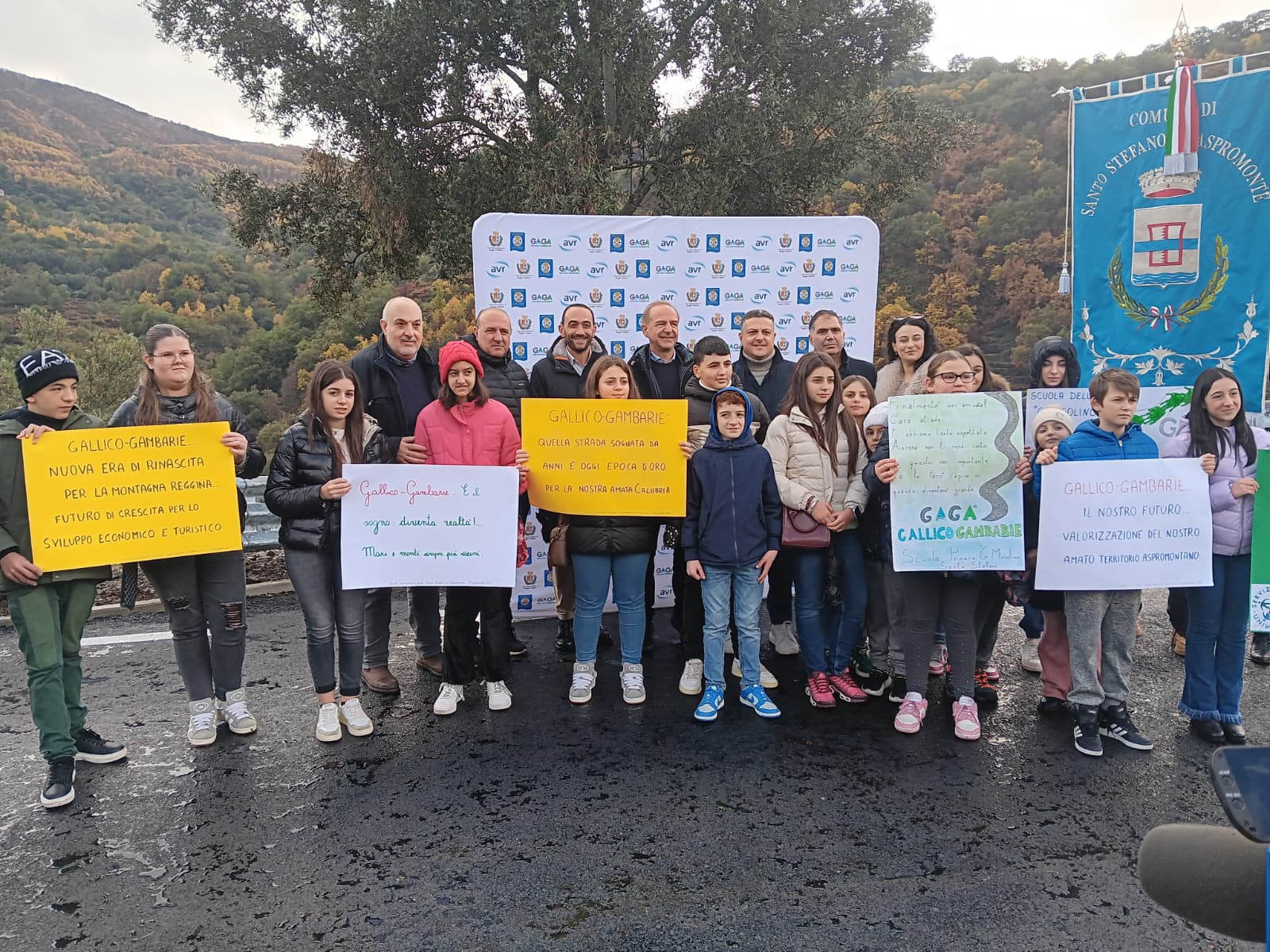 ga ga cartelloni bambini