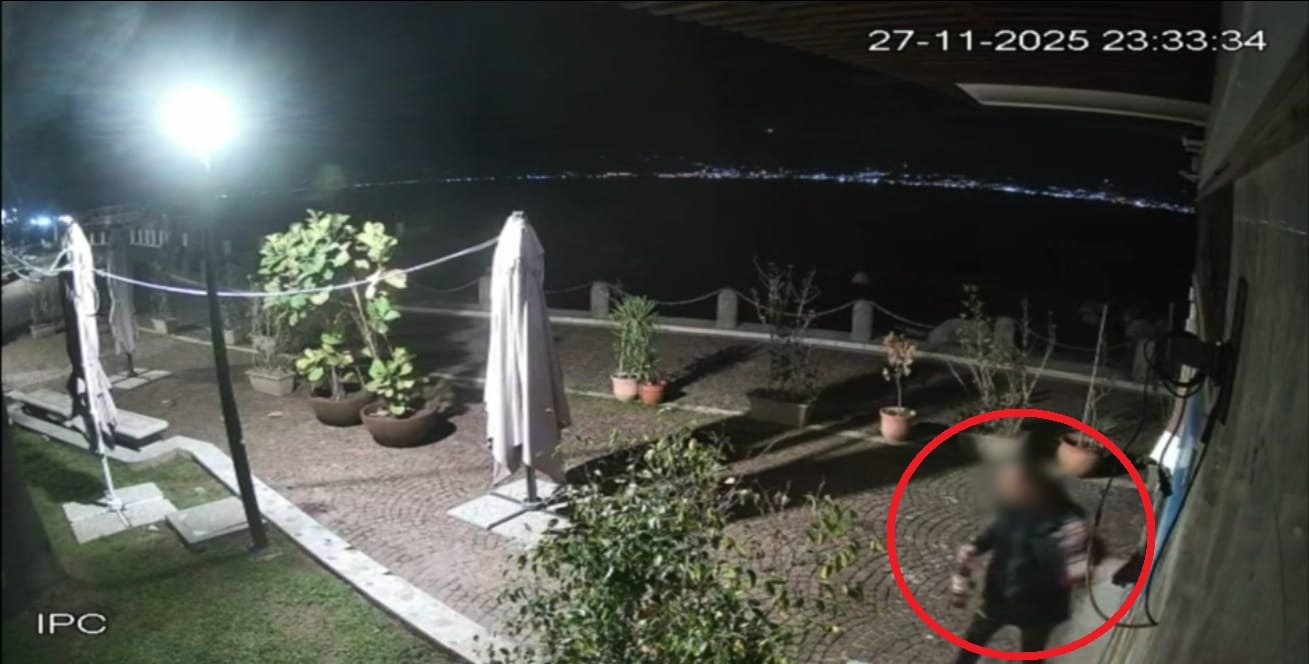 ladro chiosco via marina reggio calabria