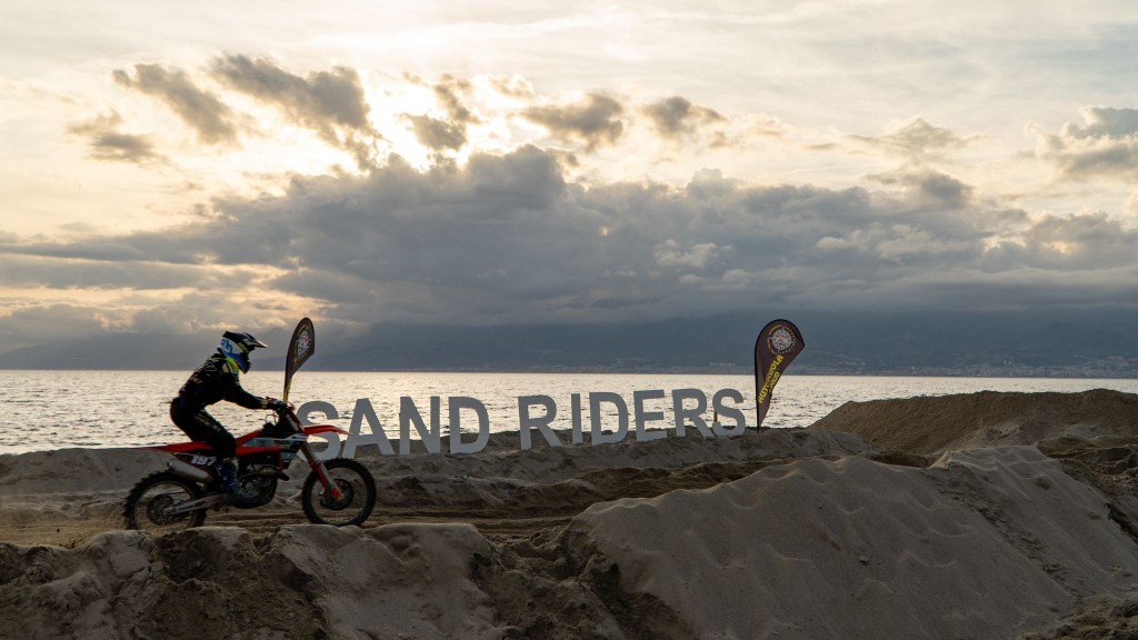 lungomare catona moto cross ()