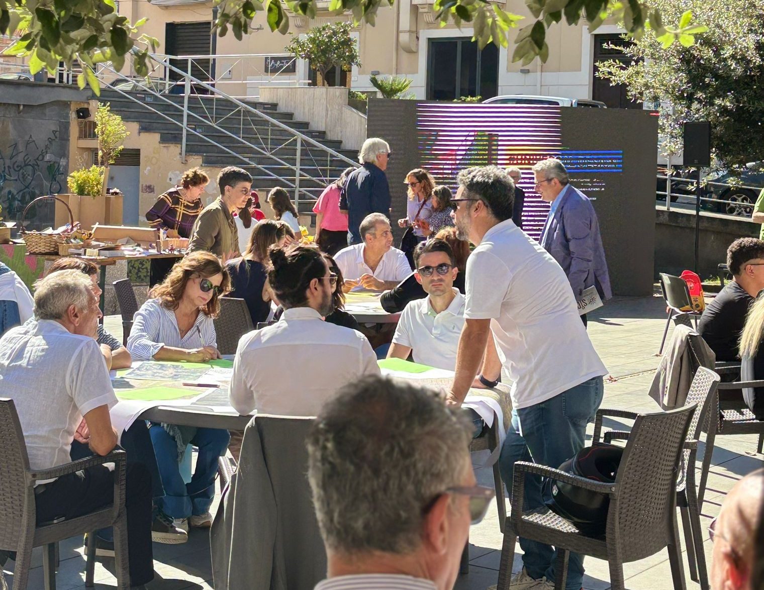 piazza orange onda orange ()