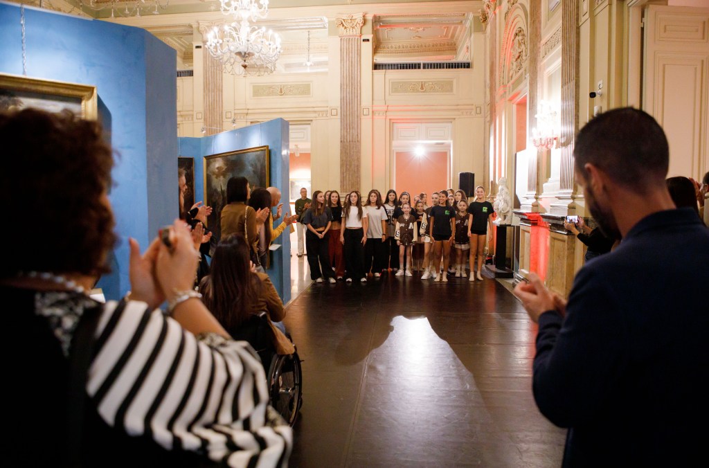 pinacoteca civica dialoghi danza ()