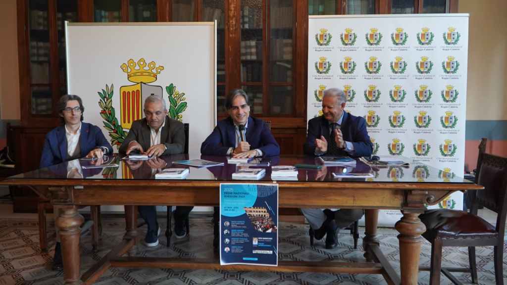 presentazione rhegium julii
