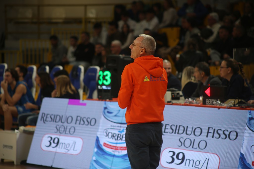 redel viola ragusa Cadeo ()