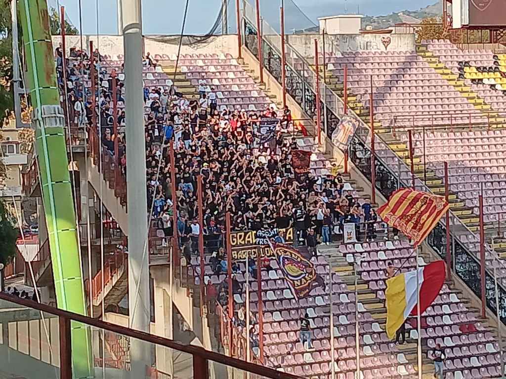 Nuova Igea-Reggina: obbligo di vittoria per entrambe. Sarà una sfida infuocata