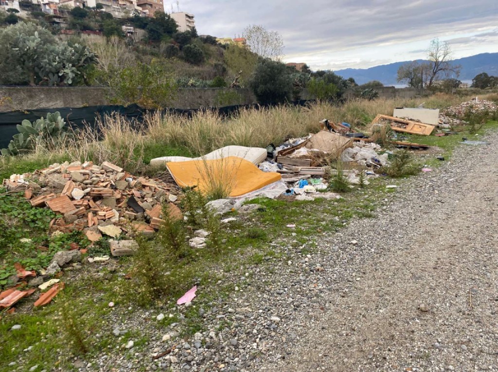 segnalzione torrente calopinace foto compressed pages to jpg