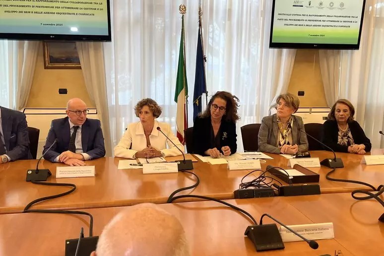 Reggio, protocollo per le aziende sequestrate: nasce il tavolo permanente