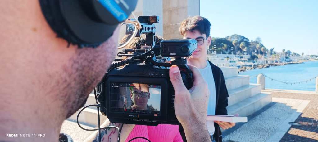 tibi tascia cortometraggio strati studenti liceo gulli