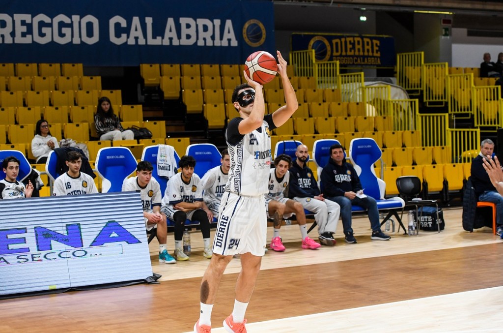 Basket: la Dierre scende in campo di domenica. Arriva Giarre