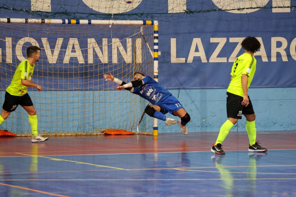 Parisi portiere Futura