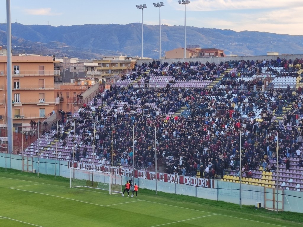 Reggina Milazzo striscione Curva Sud