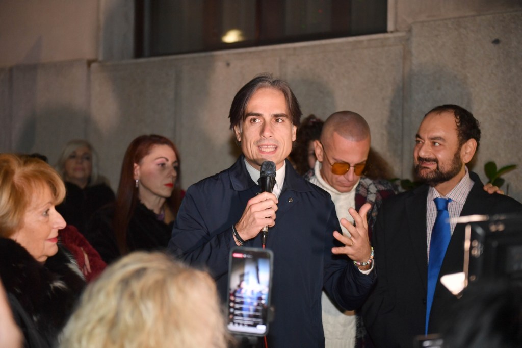 Riapertura Prof Cafè ()