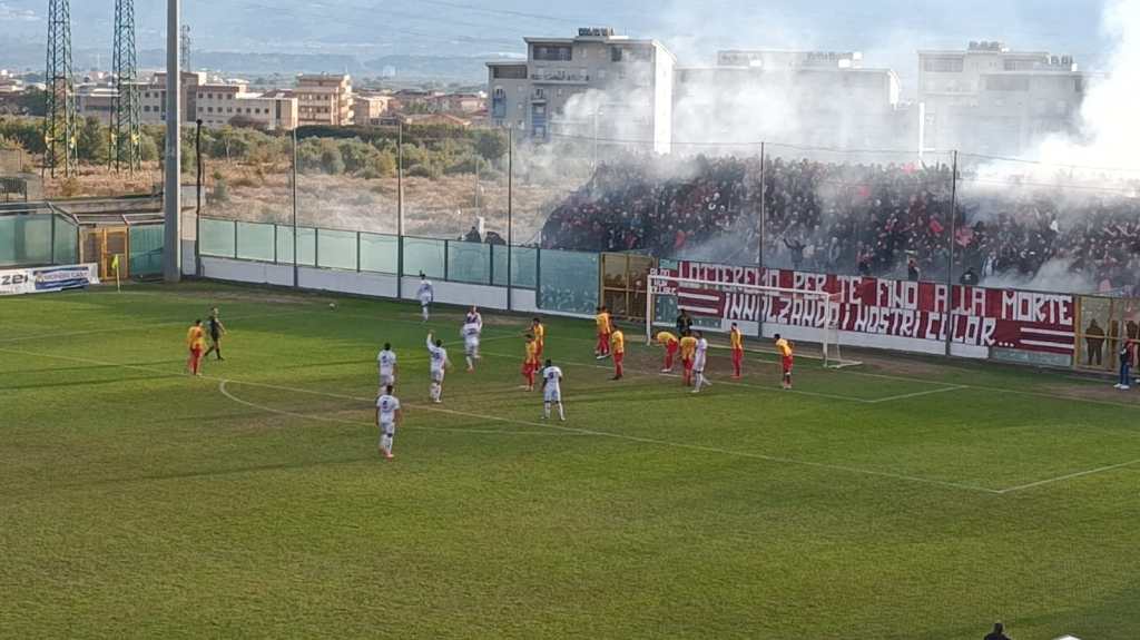 Serie D: tre squadre in testa, Reggina in rimonta. Risultati e classifica