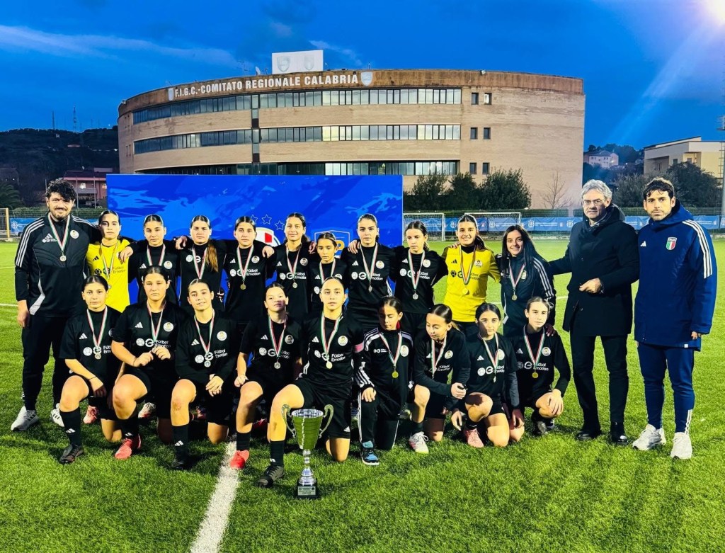 Calcio femminile: per il terzo anno consecutivo la Segato vince il titolo regionale U15